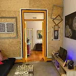 Hostel Faroway *